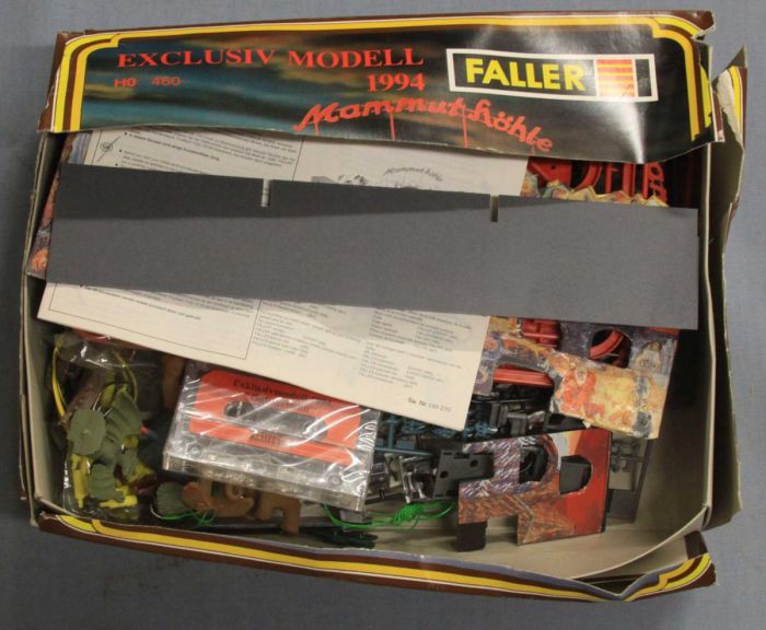 Faller 460 HO Scale Mammoth Cave Ghost Train Amusement Ride Kit Open Box